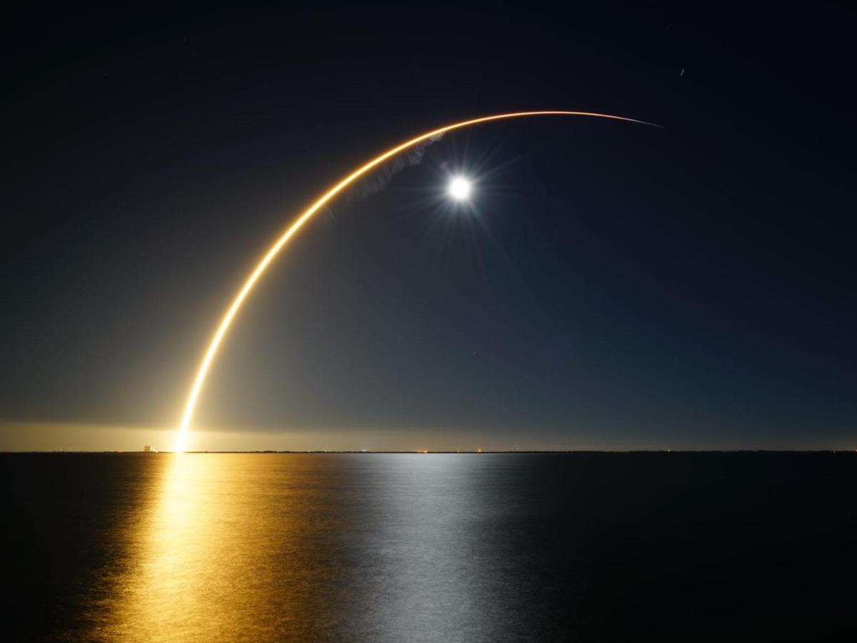 Nasa Waterfront Dolphin Suite Тайтусвилл Экстерьер фото
